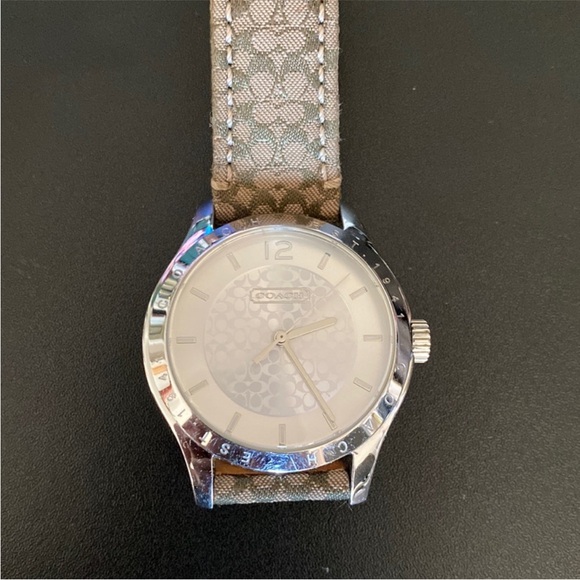 Coach Maddy Silver Women’s Watch with Tan and Brown Strap - Picture 3 of 6